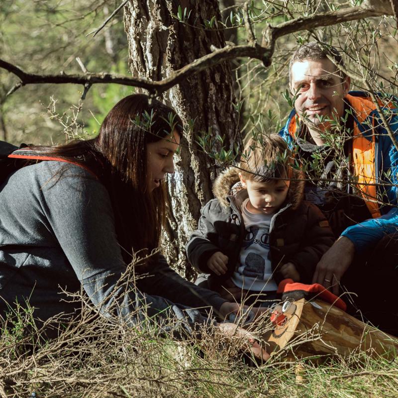 10 de Desembre de 2016 la màgia de trobar el tió  Clariana -  Mariona Miquel