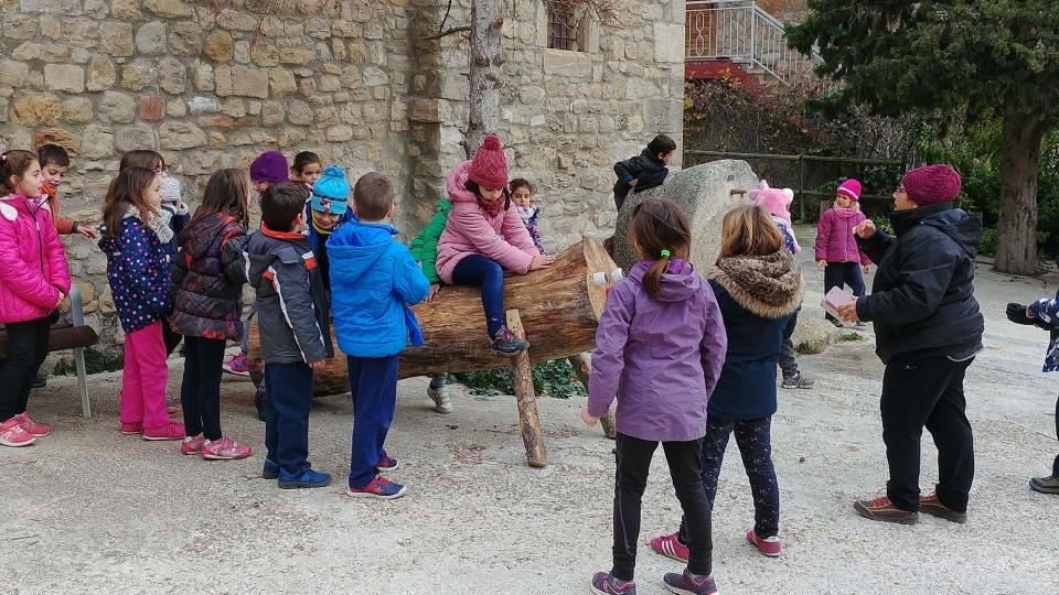 Jugant amb el gran tió