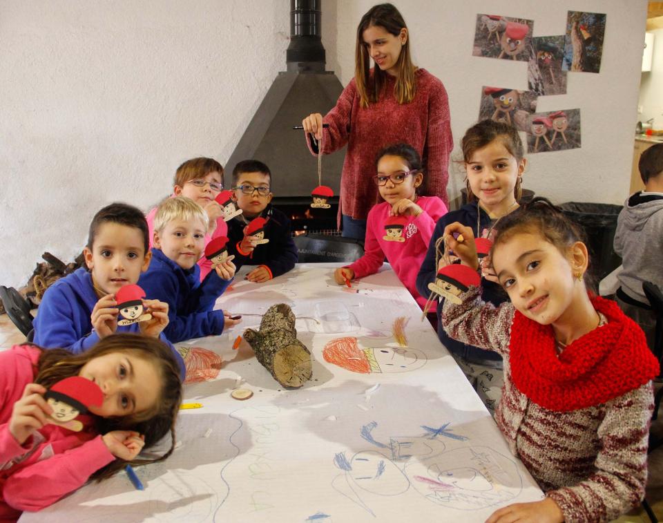 Els alumnes de l'escola Taquígraf Garriga d'Esparreguera venen a veure els primers tions