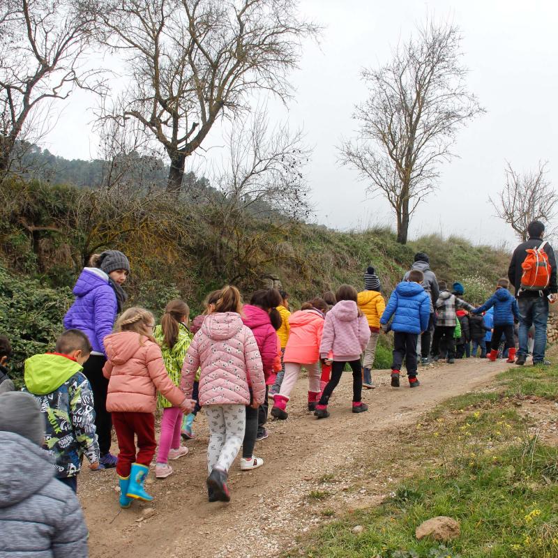 Els alumnes de l'escola Taquígraf Garriga d'Esparreguera venen a veure els primers tions