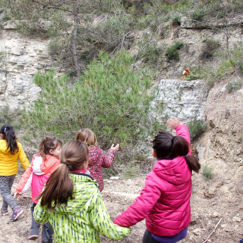 Els alumnes de l'escola Taquígraf Garriga d'Esparreguera venen a veure els primers tions