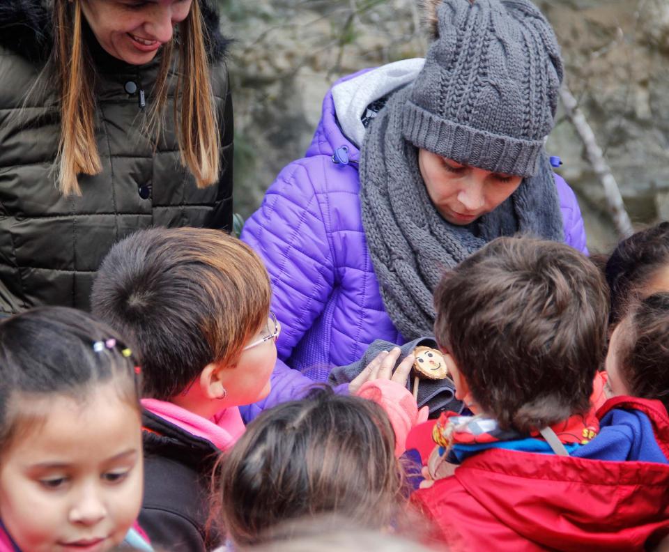 Els alumnes de l'escola Taquígraf Garriga d'Esparreguera venen a veure els primers tions