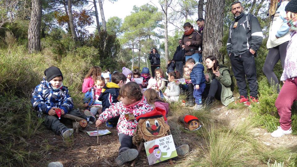 La festa del tió i l'Associació Casa del tió – Casa del Bosc d’Argençola, impulsades per l'Ajuntament - Clariana