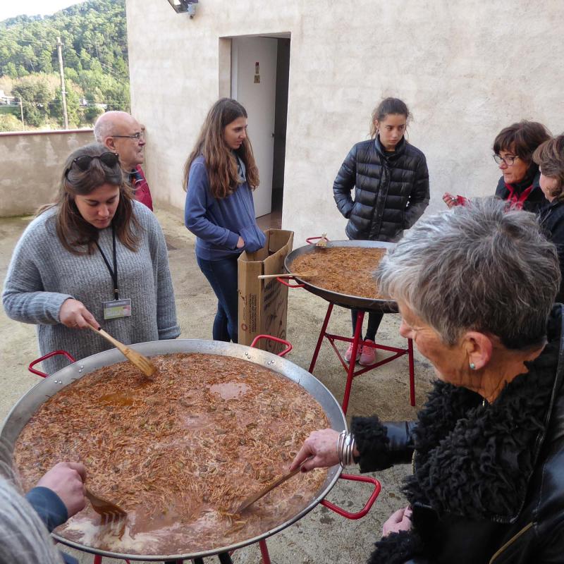 8 de Desembre de 2018 preparant el dinar  Clariana -  James McKinnell