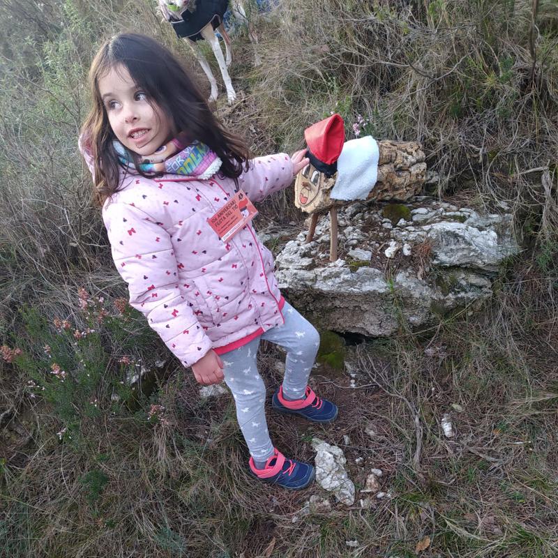 5.12.2021 10a Festa del Tió d'Argençola  Clariana -  Elisabet Vilella i Ester Parcerisas