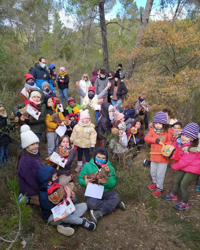 5.12.2021 10a Festa del Tió d'Argençola  Clariana -  Elisabet Vilella i Ester Parcerisas