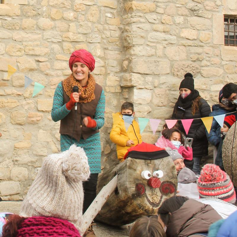 5.12.2021 10a Festa del Tió d'Argençola  Clariana -  barbara balcells